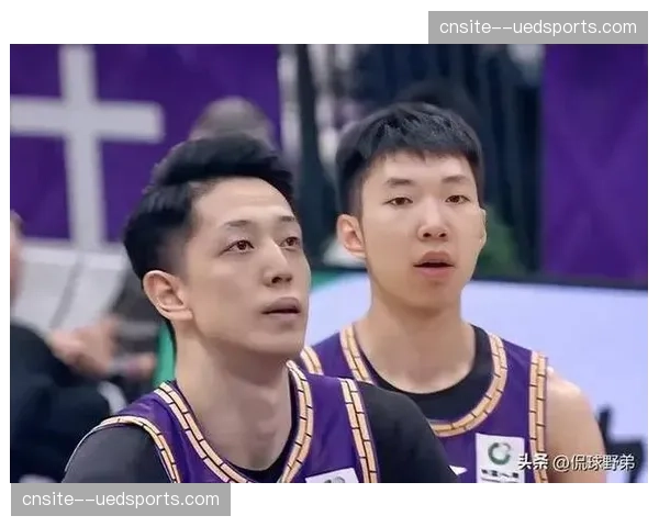 北京控股102-89战胜山西 邹雨宸内线防守作用关键